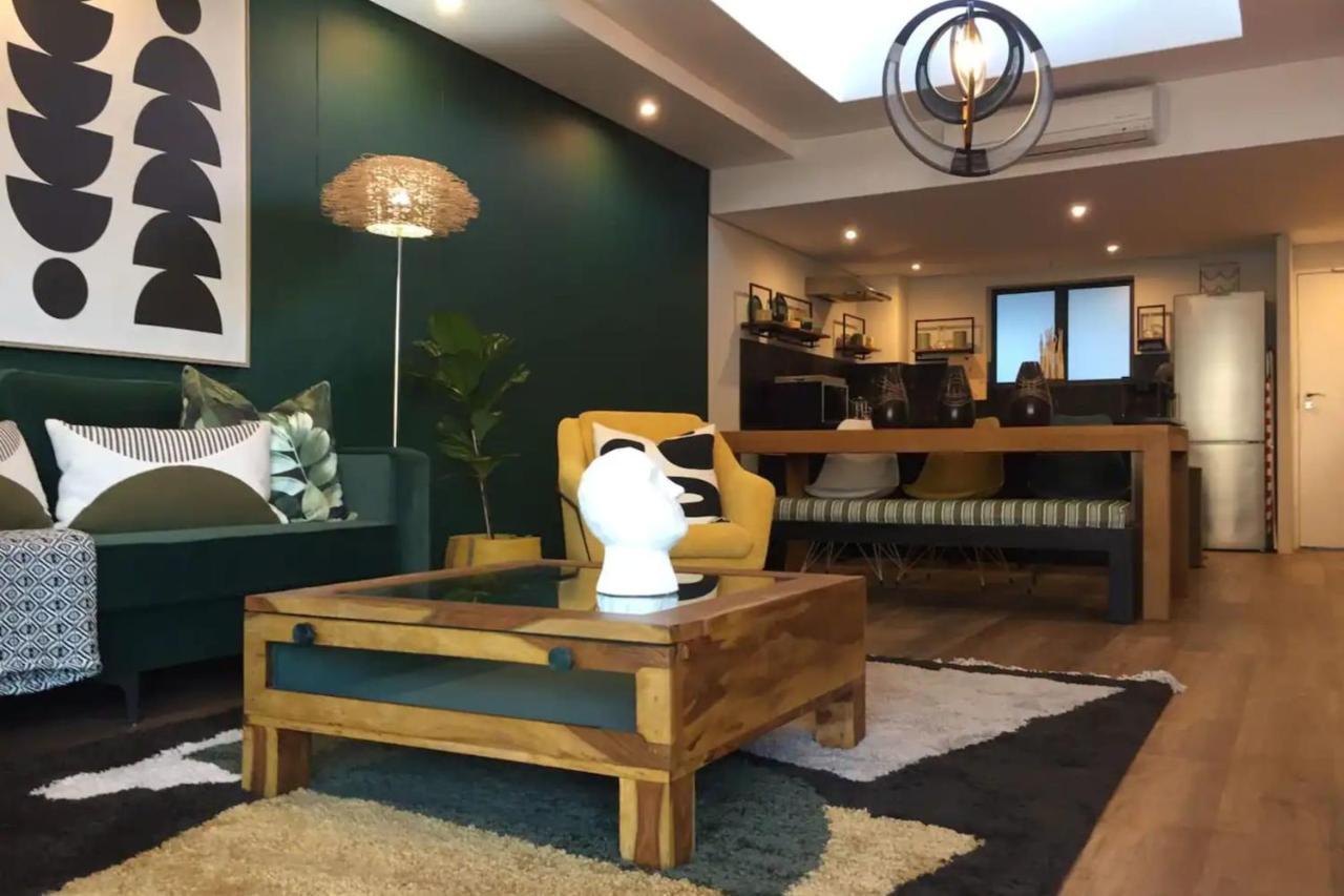 Apartment Stylish 2 Bedroom In With Stunning Views