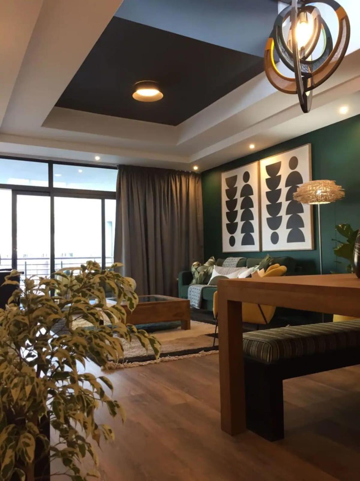 Apartment Stylish 2 Bedroom In With Stunning Views Cape Town